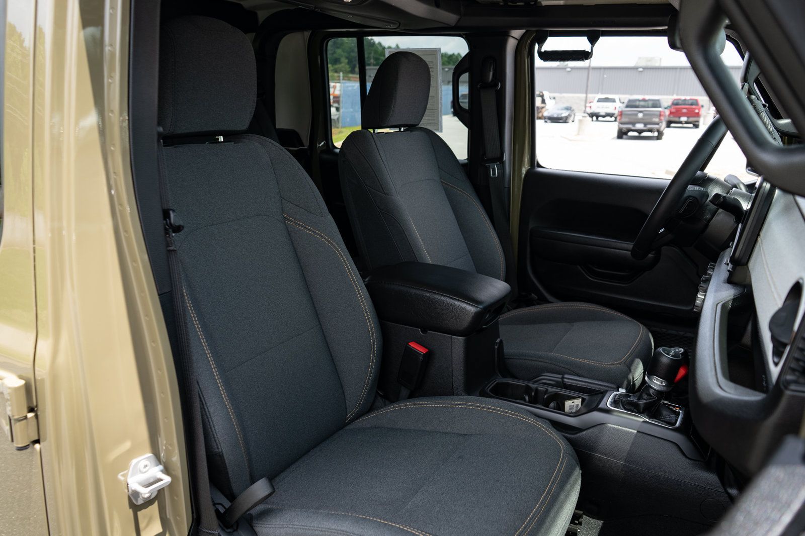 Used 2025 Jeep Gladiator Sport AWD/4WD image 22
