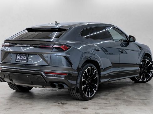 Used 2020 Lamborghini Urus image 10