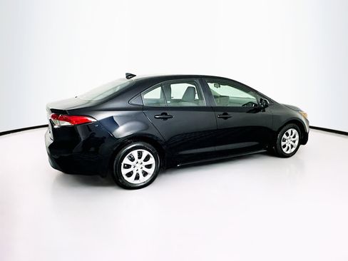 Used 2025 Toyota Corolla LE image 10