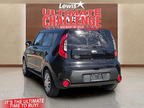 Used 2015 Kia Soul image 3