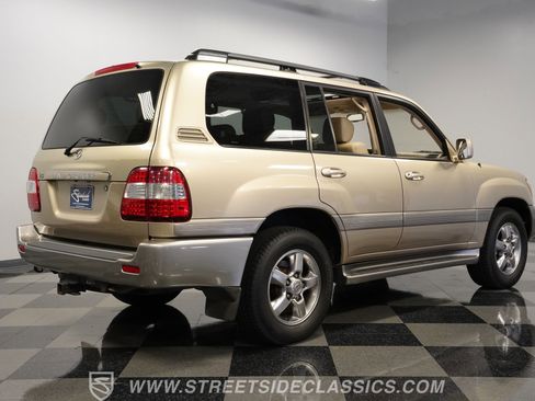 Used 2006 Toyota Land Cruiser image 13