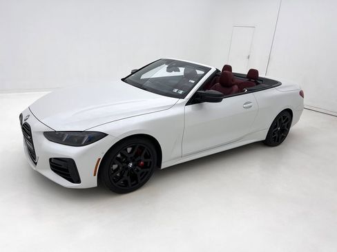 Certified 2025 BMW 440i xDrive Convertible w/ Premium Package image 11