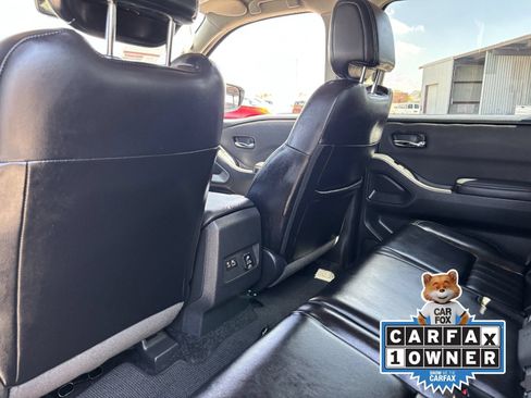 Used 2024 Nissan Frontier SL w/ Technology Package RWD image 17