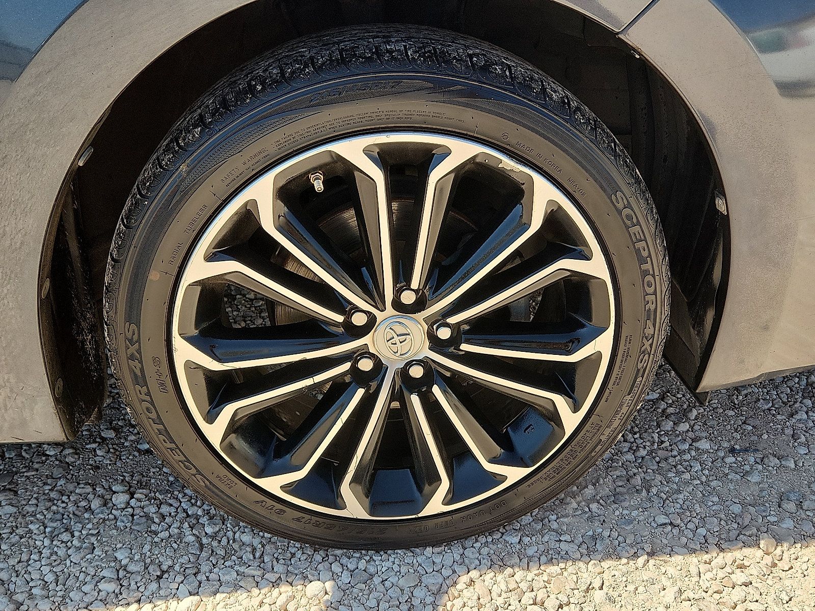 Used 2015 Toyota Corolla S w/ Driver Convenience Package FWD image 7