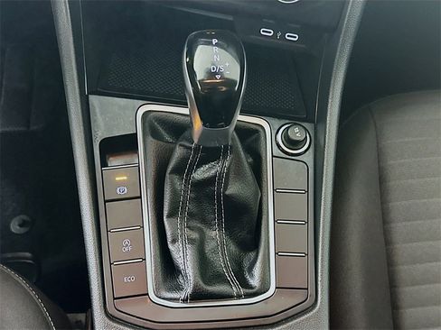 Used 2024 Volkswagen Jetta S image 16