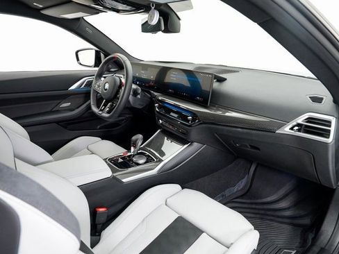 Used 2026 BMW M4 xDrive Competition w/ Executive Package image 23