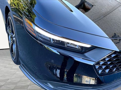 Used 2024 Honda Accord Sport image 28