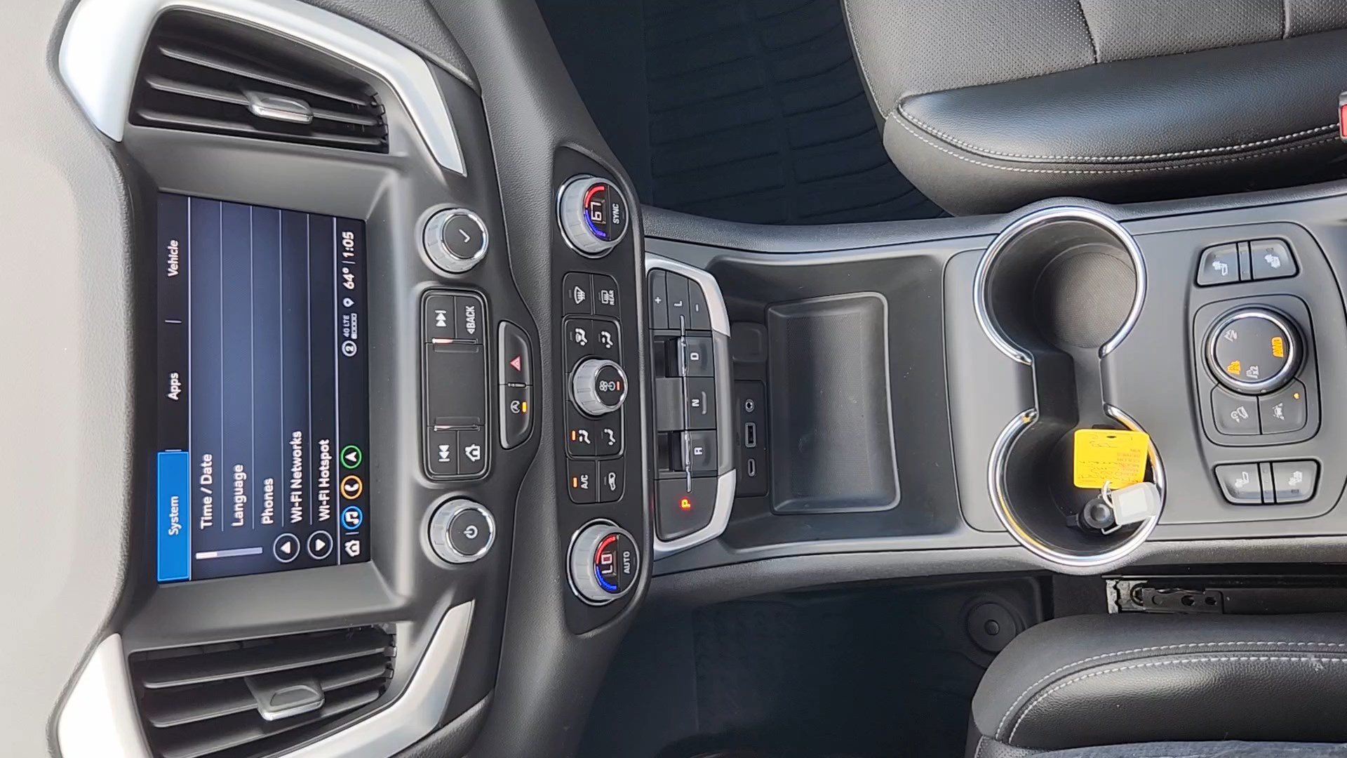 Used 2023 GMC Terrain SLT w/ Infotainment Package II AWD/4WD image 15