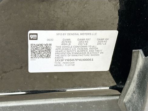 Used 2023 Chevrolet Bolt EUV LT image 36