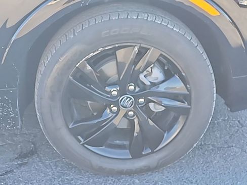 Used 2024 Buick Encore GX Sport Touring w/ Comfort Package image 28