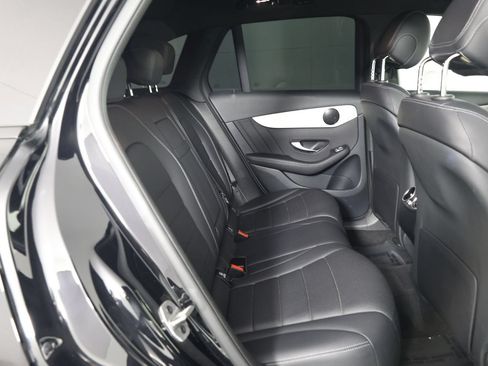Used 2022 Mercedes-Benz GLC 300 image 32