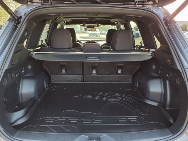 New 2026 Subaru Forester Touring AWD/4WD image 9