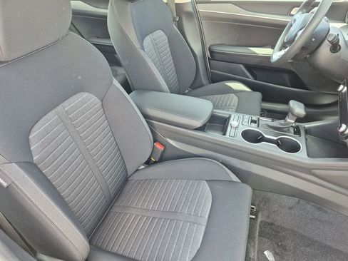New 2026 Kia K5 LXS FWD image 15
