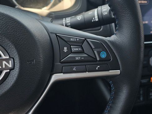 Certified 2024 Nissan Leaf SV Plus FWD image 32