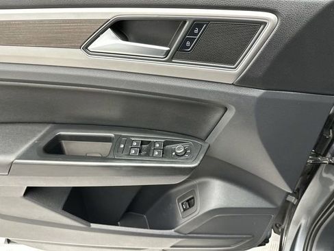 Used 2019 Volkswagen Atlas SE image 14