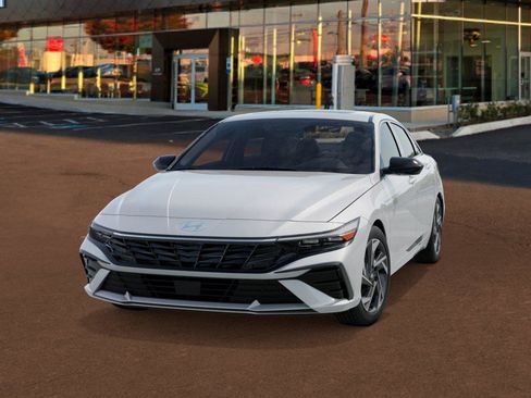 New 2026 Hyundai Elantra SEL Sport Premium FWD image 6