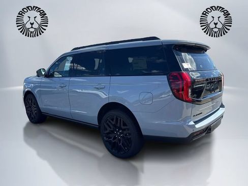 New 2026 Ford Expedition Platinum w/ Stealth Performance Package AWD/4WD image 9