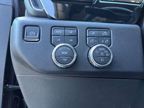 New 2026 GMC Sierra 1500 SLT w/ SLT Premium Package image 28