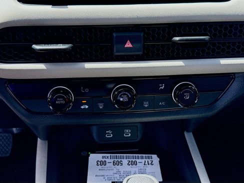 New 2026 Honda HR-V LX image 14