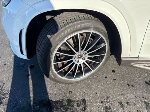 Used 2020 Mercedes-Benz GLE 450 4MATIC image 25