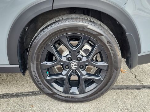 Used 2025 Honda HR-V Sport image 5