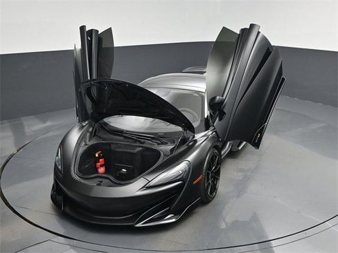 Used 2020 McLaren 600LT Spider image 52