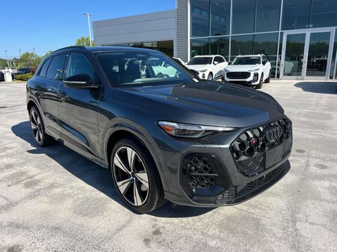 New 2026 Audi SQ5 Premium Plus image 3