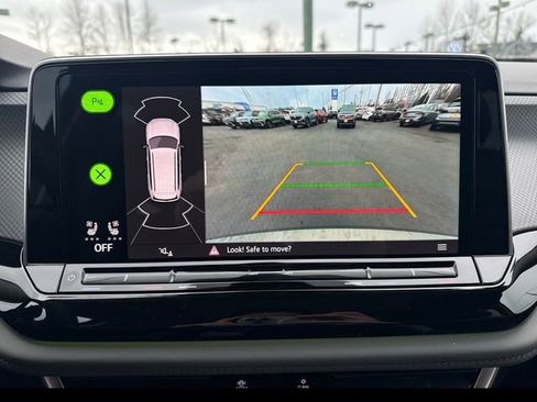 New 2026 Volkswagen Atlas Peak Edition AWD/4WD image 25