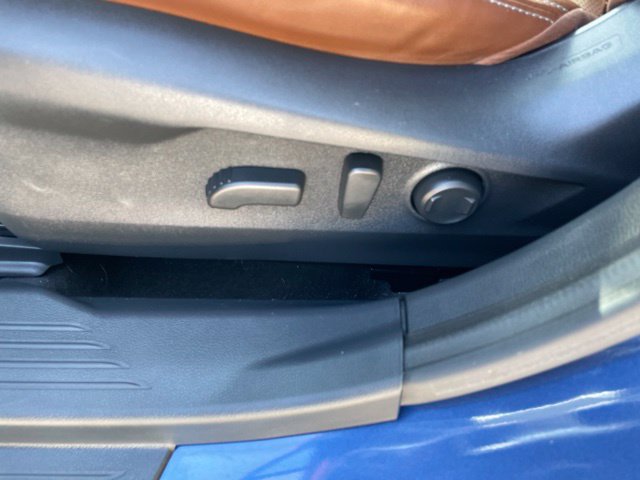 Used 2020 Subaru Outback Touring AWD/4WD image 41