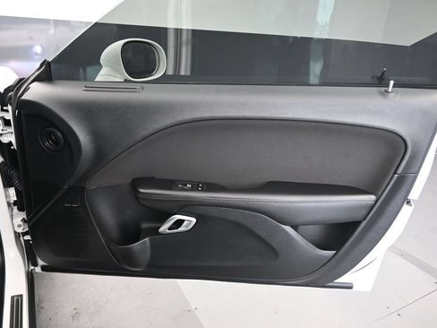 Used 2019 Dodge Challenger R/T Scat Pack w/ Shaker Package RWD image 35