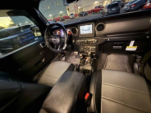 Used 2021 Jeep Wrangler Unlimited Sport AWD/4WD image 16