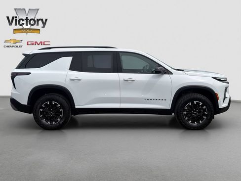 Used 2024 Chevrolet Traverse Z71 AWD/4WD image 7