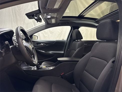 Certified 2024 Chevrolet Malibu LT image 11