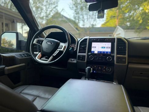 Used 2020 Ford F150 Lariat AWD/4WD image 14