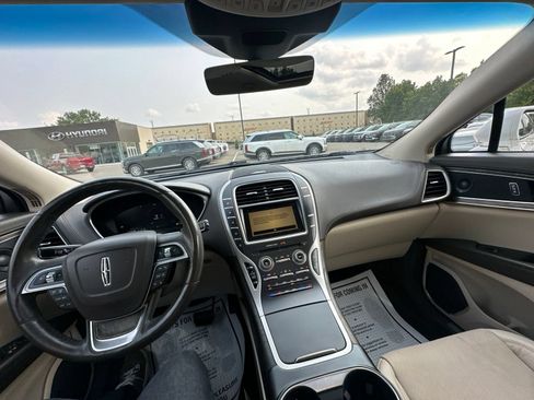 Used 2019 Lincoln Nautilus Reserve w/ Class II Trailer Tow Package AWD/4WD image 52