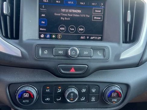 Used 2020 GMC Terrain SLE w/ Driver Convenience Package FWD image 14