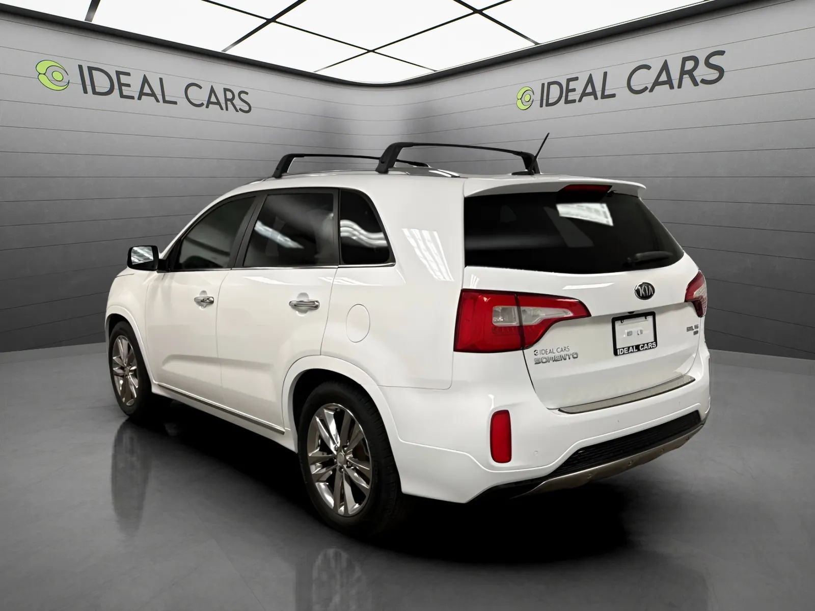 Used 2014 Kia Sorento SX w/ 3rd Row Package FWD image 7