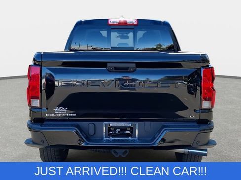 Used 2023 Chevrolet Colorado LT w/ LT Convenience Package II image 6