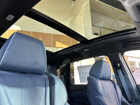 New 2026 Acura MDX Type S image 17