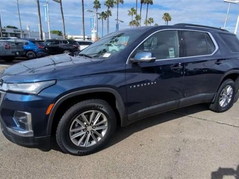 Certified 2023 Chevrolet Traverse LT image 4