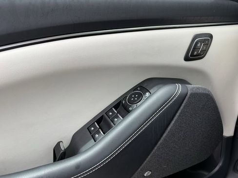 Used 2024 Ford Mustang Mach-E Premium RWD image 23