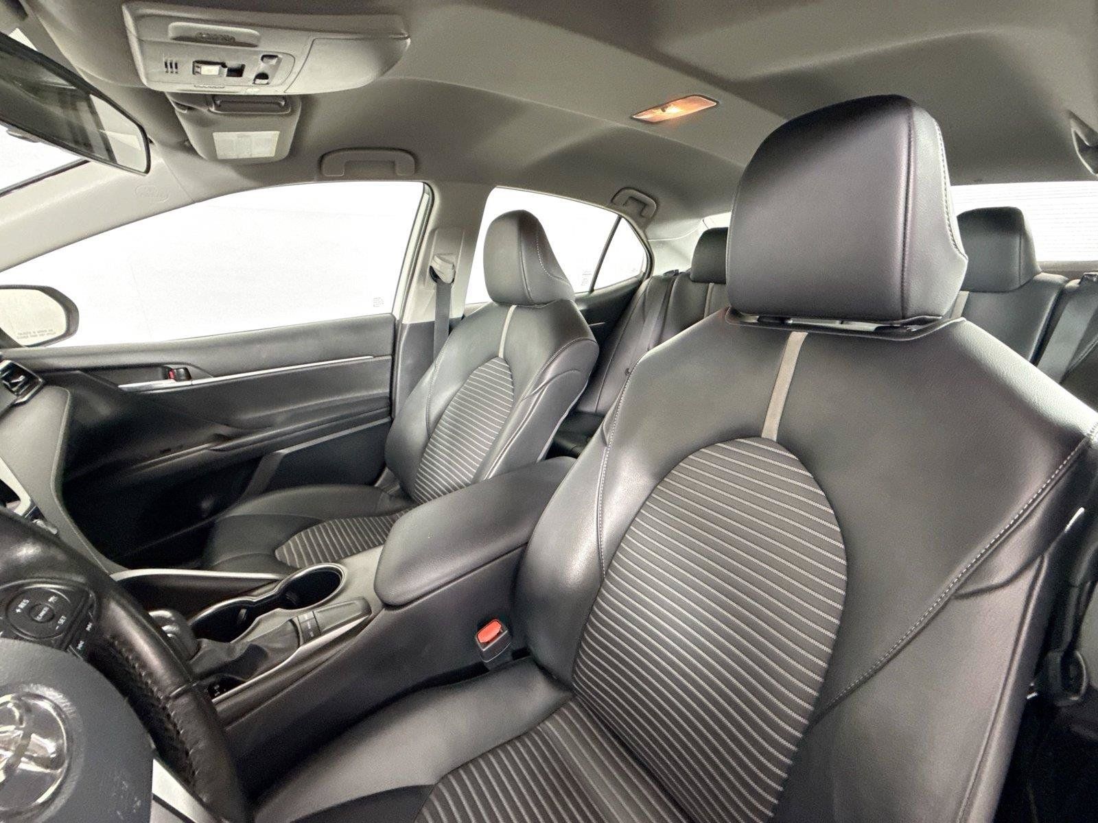 Certified 2023 Toyota Camry SE FWD image 3