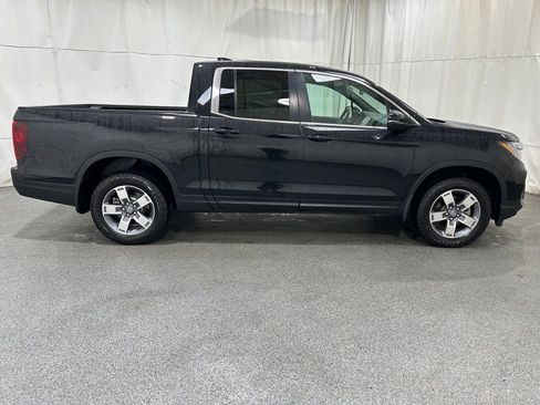 Used 2025 Honda Ridgeline RTL image 12