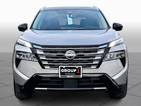 New 2026 Nissan Rogue Platinum image 3