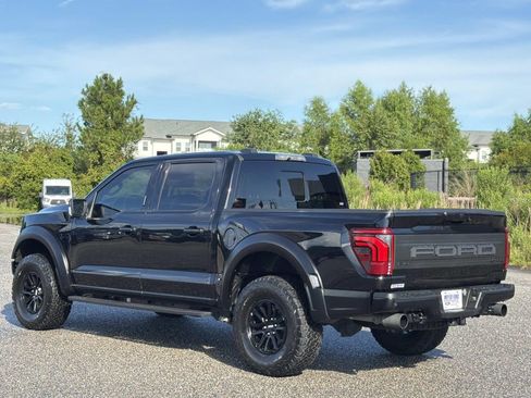 Certified 2024 Ford F150 Raptor AWD/4WD image 6