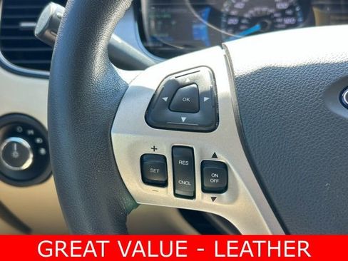 Used 2018 Ford Taurus SEL w/ Equipment Group 201A image 21