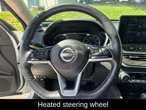 Used 2023 Nissan Altima 2.5 SL FWD image 14