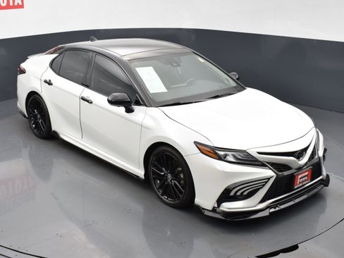 Used 2023 Toyota Camry XSE w/ Navigation Package AWD/4WD image 30
