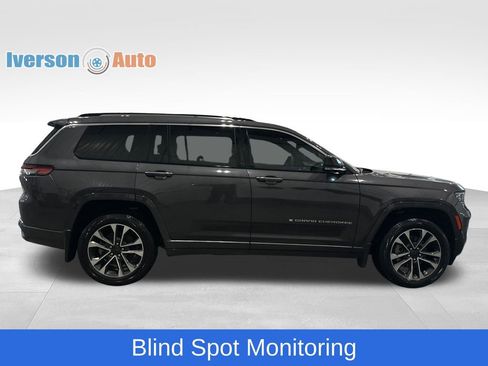 Used 2022 Jeep Grand Cherokee L Overland w/ Luxury Tech Group IV AWD/4WD image 11