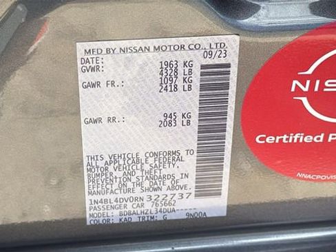 Used 2024 Nissan Altima 2.5 SV FWD image 30